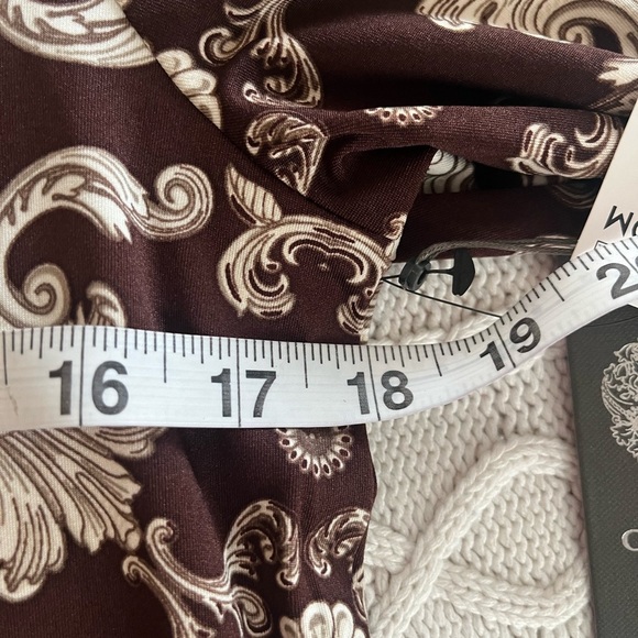 Vince Camuto Elegant Brown and White Patterned Women's Blouse Size Small - Picture 13 of 13